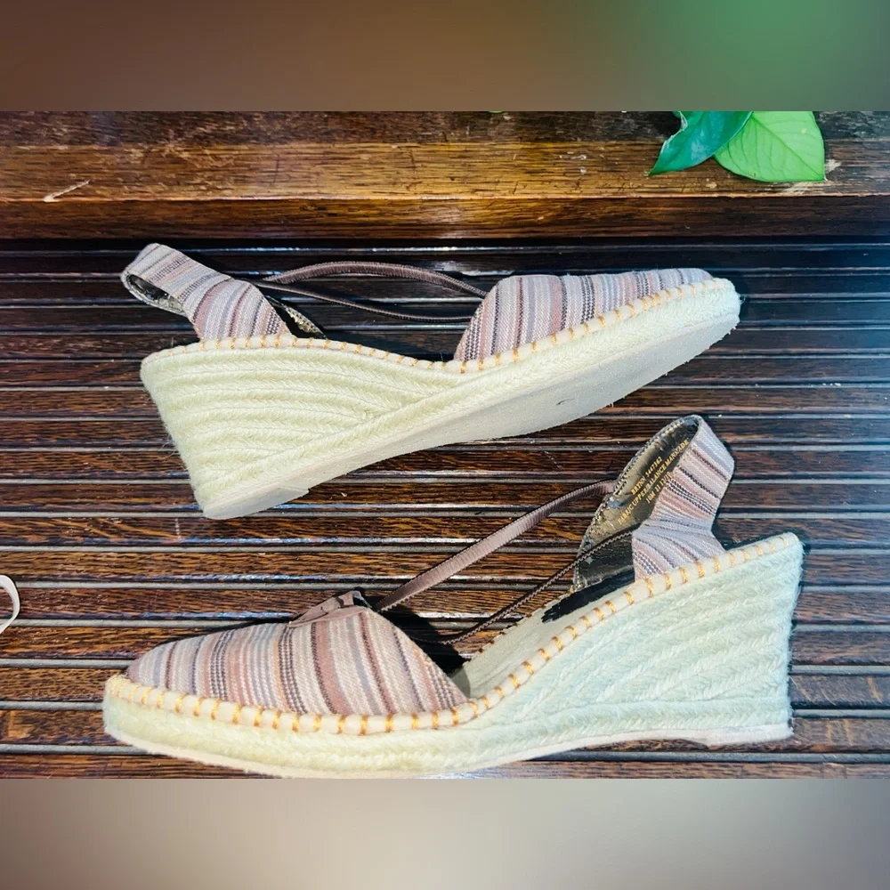 Liz Claiborne liz claiborne